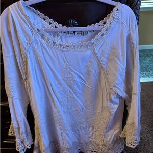 Elegant White Lace Women's Top